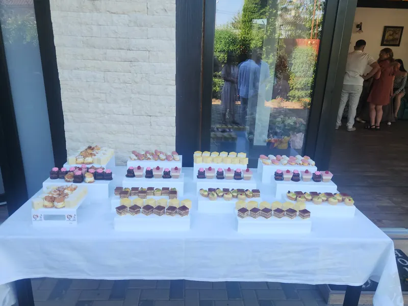 Candy bar pentru eveniment în aer liber